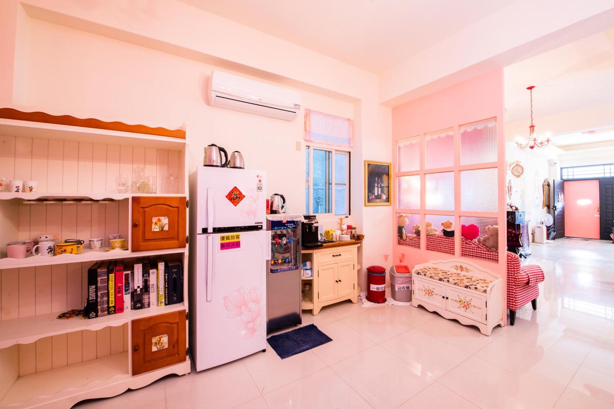 Toscana Mary: Pet-Friendly Family Retreat with Karaoke Taitung Exterior photo